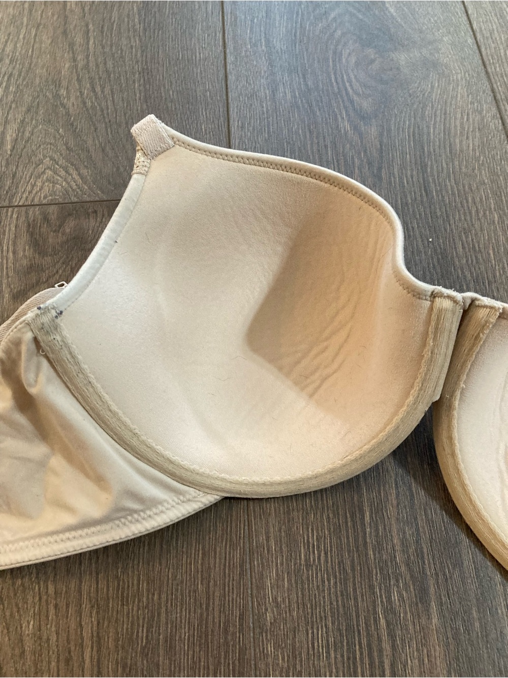 Wacoal Women's Beige T Shirt Bra Underwired Size 40C - Picture 3 of 8